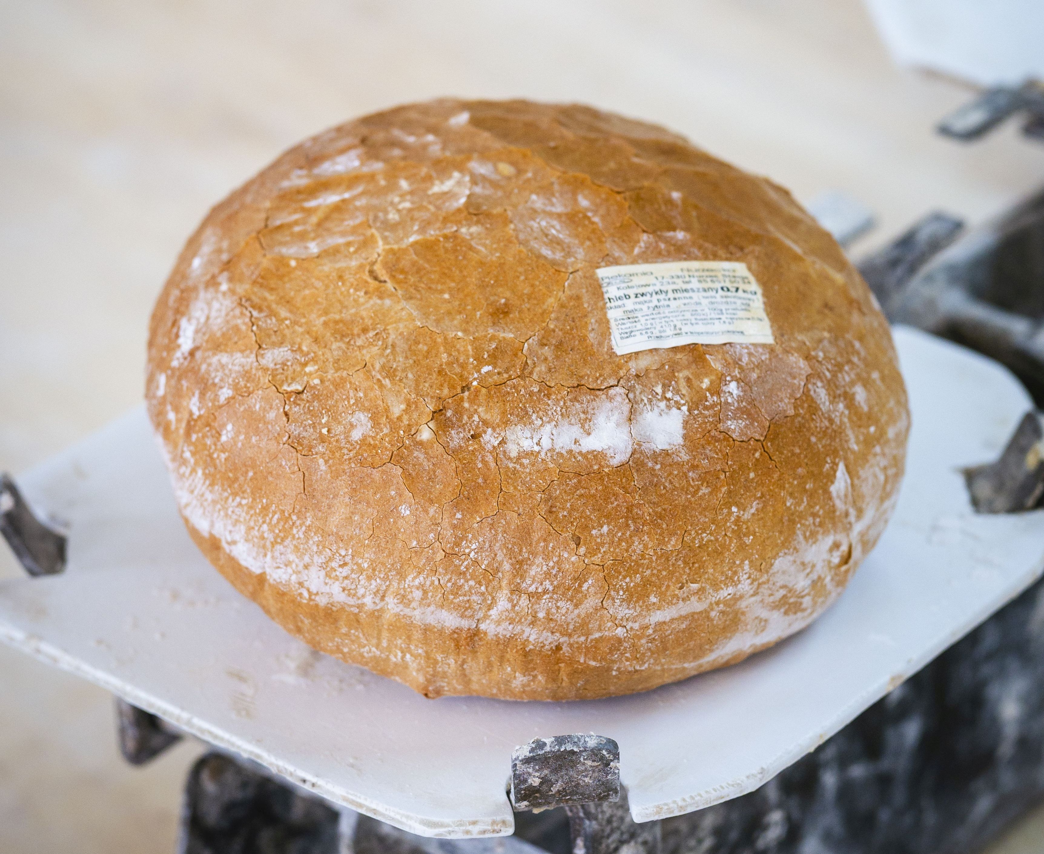 Chleb okrągły mieszany 700g